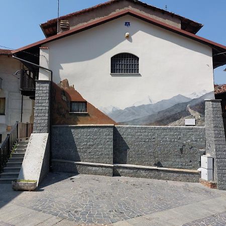 Вилла Casa Del Rustico, Indipendente Vista Sacra Con Dipinto Caprie Экстерьер фото