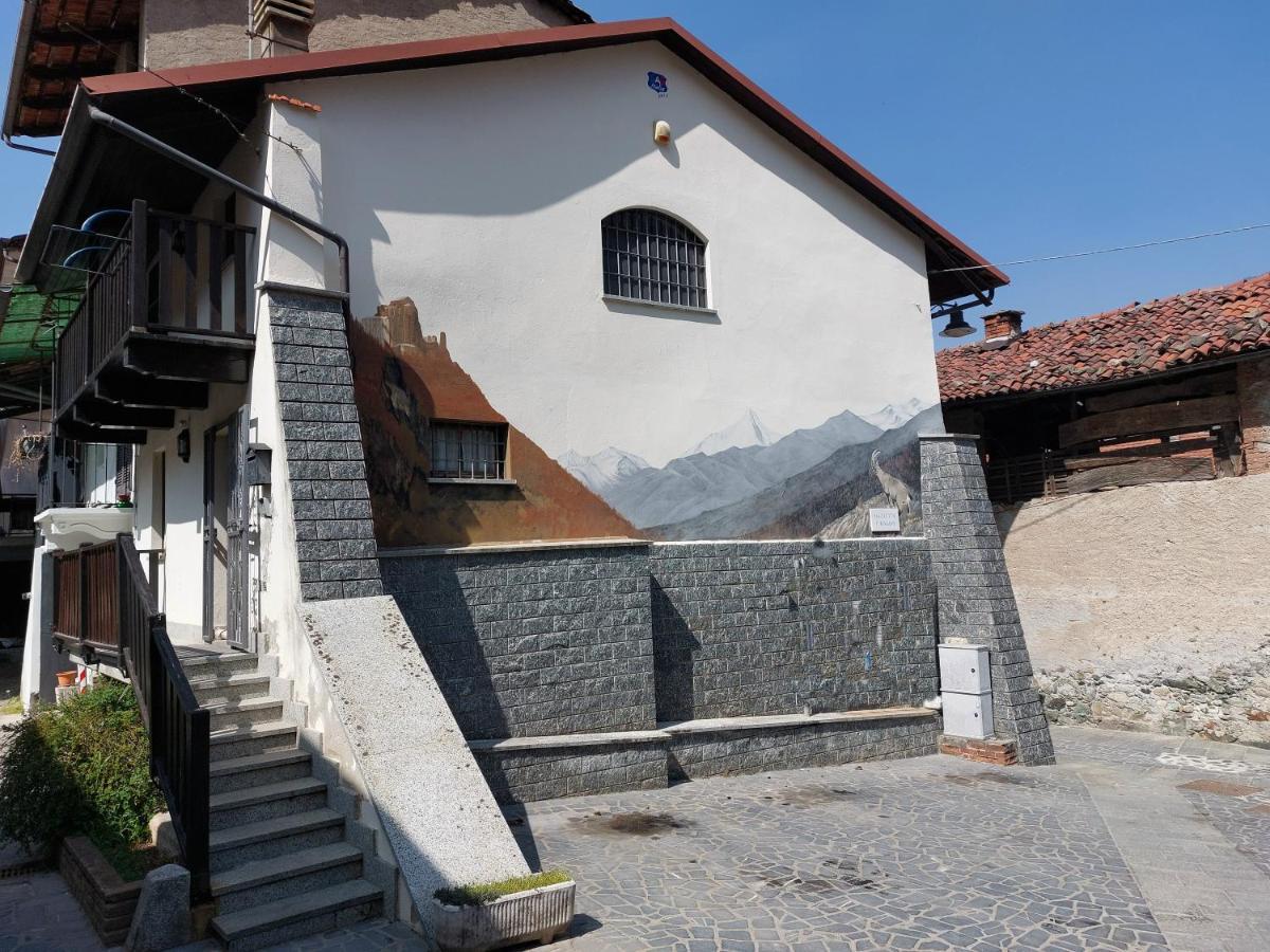 Вилла Casa Del Rustico, Indipendente Vista Sacra Con Dipinto Caprie Экстерьер фото
